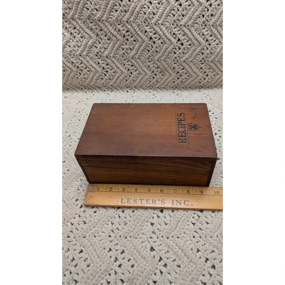 Vintage Wood Recipe Box Hinged Lid 3 Compartment Dark Brown Farmhouse Kitchen